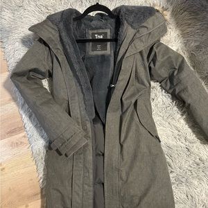 ARITZIA TNA SUMMIT PARKA